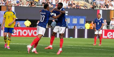 Kylian Mbappe, Lionel Messi, 6 Gol