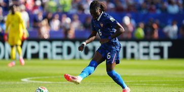 AS Roma Langsung Pasang Harga Tinggi untuk Manu Kone yang Diincar Manchester United AS Roma Langsung Pasang Harga Tinggi untuk Manu Kone yang Diincar Manchester United