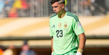 Andai Tidak Ada Emiliano Martinez, Spanyol Sudah Pesta Gol di Final Piala Dunia 2026!