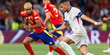 Kolom Opini: Prancis vs Spanyol, Saat Adaptasi Menjadi Mazhab Baru Kolom Opini: Prancis vs Spanyol, Saat Adaptasi Menjadi Mazhab Baru