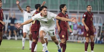 Debut Sempurna Mitchell Baker, Statistik Spesial Striker 19 Tahun yang Antar Timnas Indonesia Hancurkan Kamboja Debut Sempurna Mitchell Baker, Statistik Spesial Striker 19 Tahun yang Antar Timnas Indonesia Hancurkan Kamboja