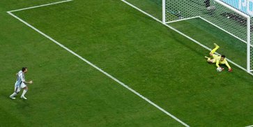 Statistik Bicara, Penalti Masih Jadi Titik Lemah Lionel Messi di Piala Dunia? Statistik Bicara, Penalti Masih Jadi Titik Lemah Lionel Messi di Piala Dunia?