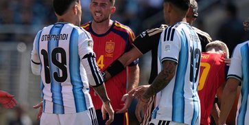 Nicolas Otamendi Tuding Rodri Pengaruhi Wasit usai Argentina Kalah di Final Piala Dunia 2026 Nicolas Otamendi Tuding Rodri Pengaruhi Wasit usai Argentina Kalah di Final Piala Dunia 2026
