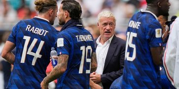 Prancis Kalah dari Inggris, Kylian Mbappe: Maafkan Kami, Deschamps! Prancis Kalah dari Inggris, Kylian Mbappe: Maafkan Kami, Deschamps!