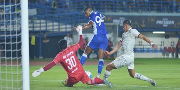 Hasil Piala Presiden 2026: Gol Uilliam Baros Bawa Persib Raih 3 Poin Hasil Piala Presiden 2026: Gol Uilliam Baros Bawa Persib Raih 3 Poin