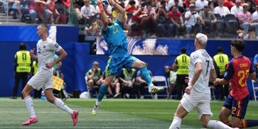 Kiper Spanyol Unai Simon Pecahkan Rekor Legenda Italia, Jadi Raja Clean Sheet Piala Dunia Kiper Spanyol Unai Simon Pecahkan Rekor Legenda Italia, Jadi Raja Clean Sheet Piala Dunia