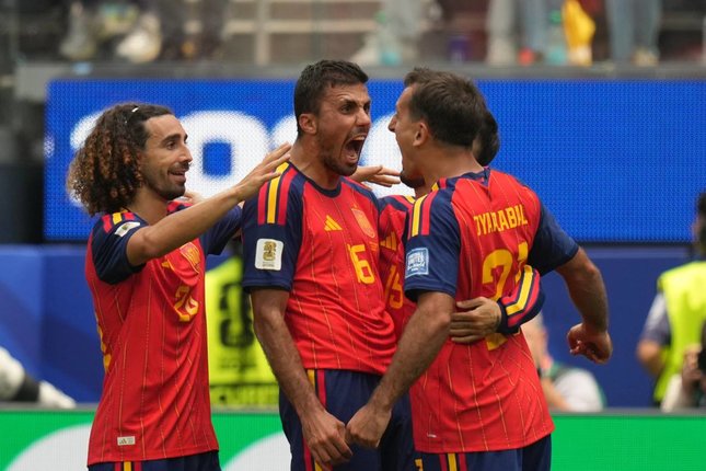 Simon Ungkap Kunci Kebangkitan Spanyol