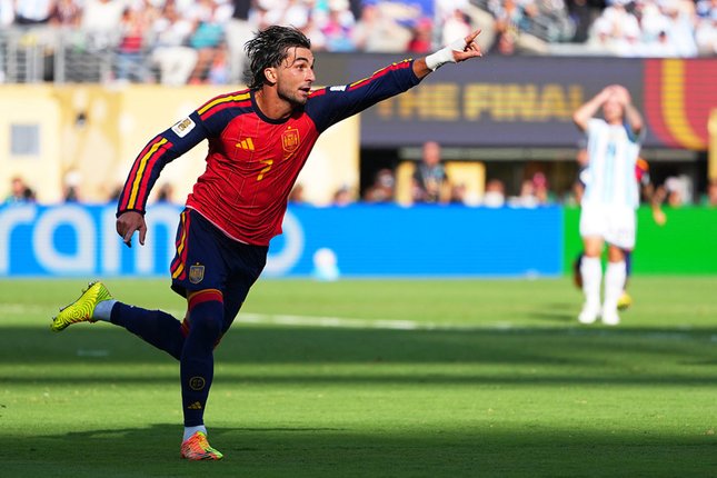 4. Ferran Torres Menjawab Semua Kritik