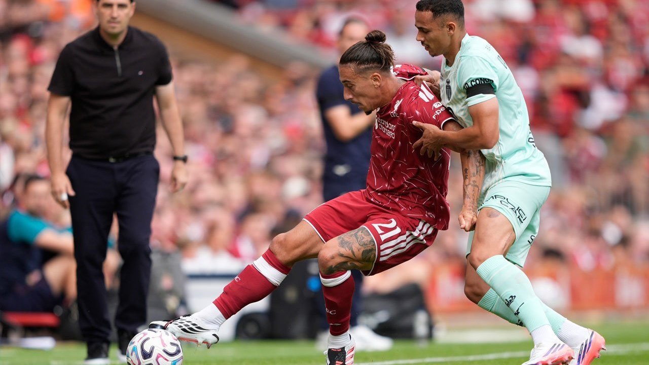 Liverpool Kembali Tumbang, Masalah Pertahanan Makin Mengkhawatirkan
