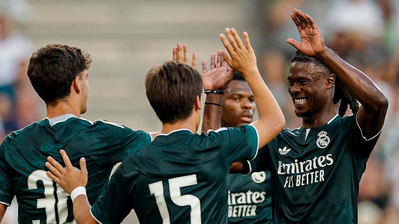 Hasil Uji Coba: Real Madrid Menang 2-1 atas Ferencvaros, Dua Pemain Cetak Gol Debut Hasil Uji Coba: Real Madrid Menang 2-1 atas Ferencvaros, Dua Pemain Cetak Gol Debut
