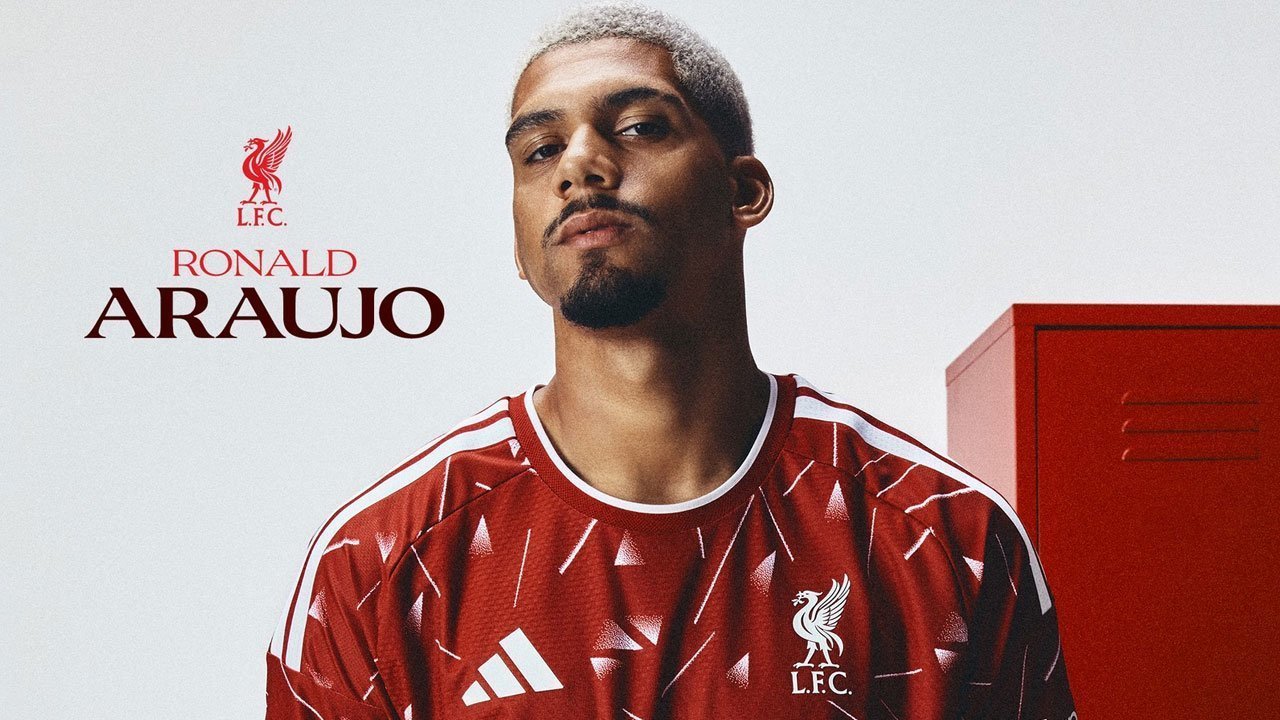 Pesan Luis Suarez untuk Ronald Araujo Setelah Berlabuh di Liverpool