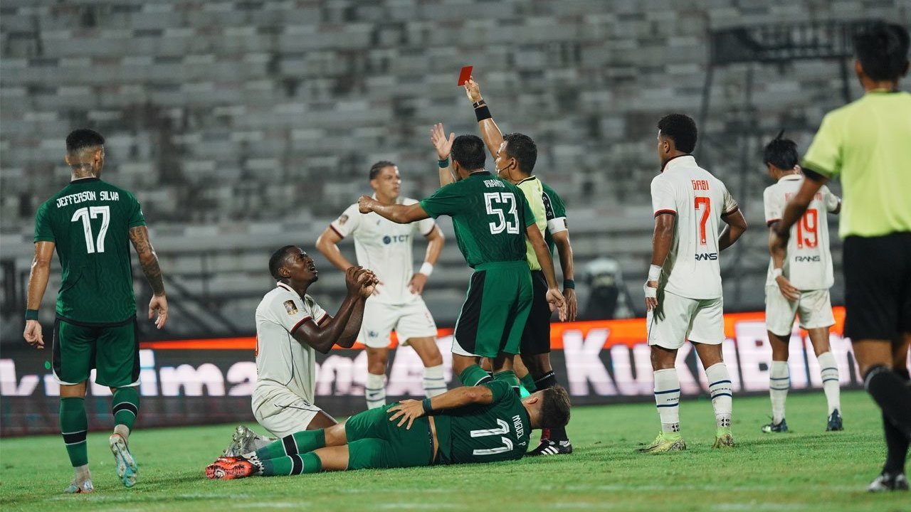 Peluit Panjang dan Teriakan 'Cut!' yang Mengakhiri Rivalitas di Panggung Piala Presiden 2026