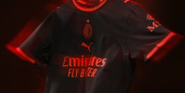 AC Milan Rilis Jersey Ketiga, Debut di SUGBK AC Milan Rilis Jersey Ketiga, Debut di SUGBK