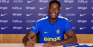 Danny Welbeck Bertekad Bawa Chelsea Raih Tsunami Trofi