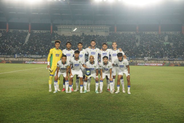 Terkesan dengan Atmosfer Sepak Bola Indonesia Terkesan dengan Atmosfer Sepak Bola Indonesia