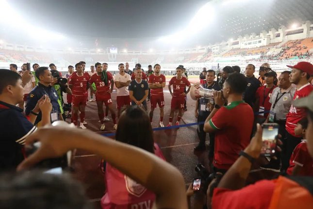 Timnas Indonesia Turun ke Peringkat Ketiga Timnas Indonesia Turun ke Peringkat Ketiga