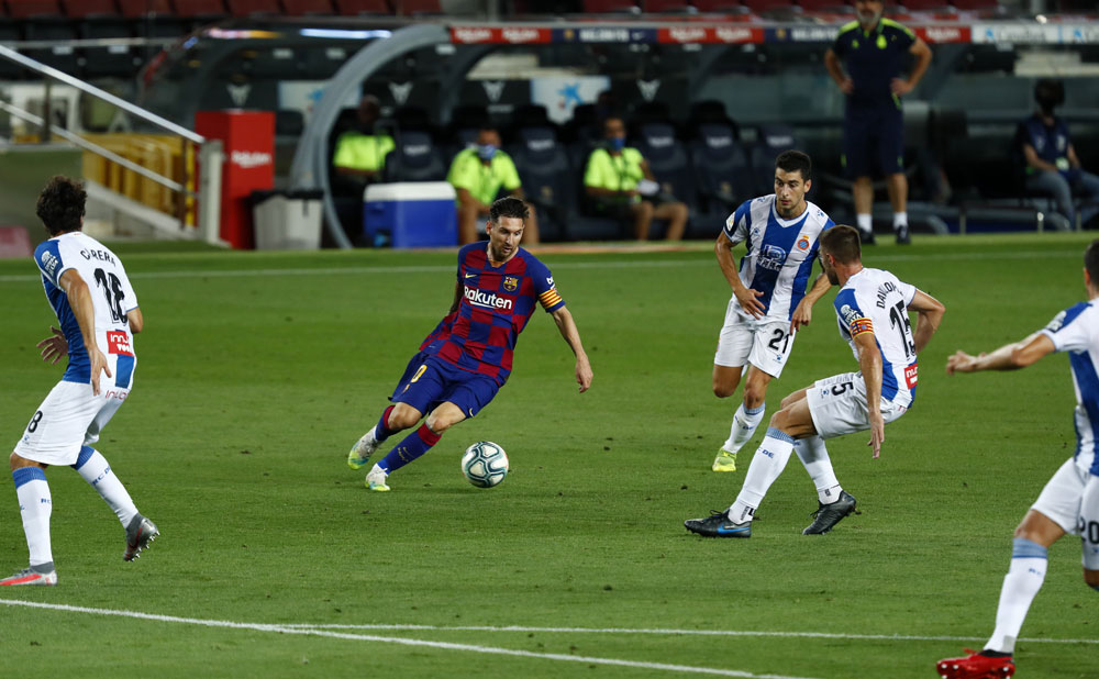 Luis Suarez jadi Pahlawan Barcelona