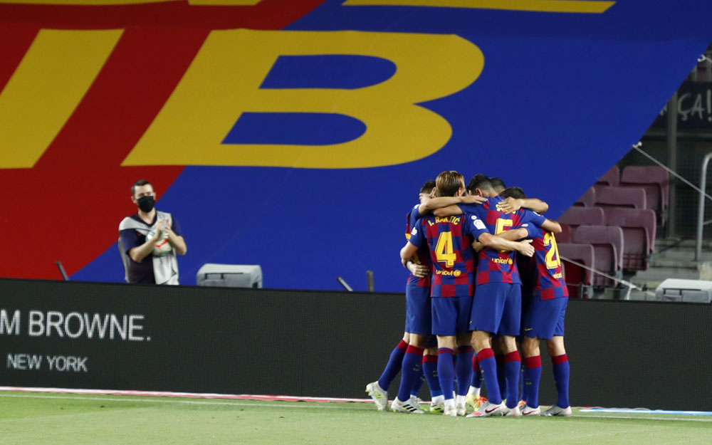 Luis Suarez jadi Pahlawan Barcelona