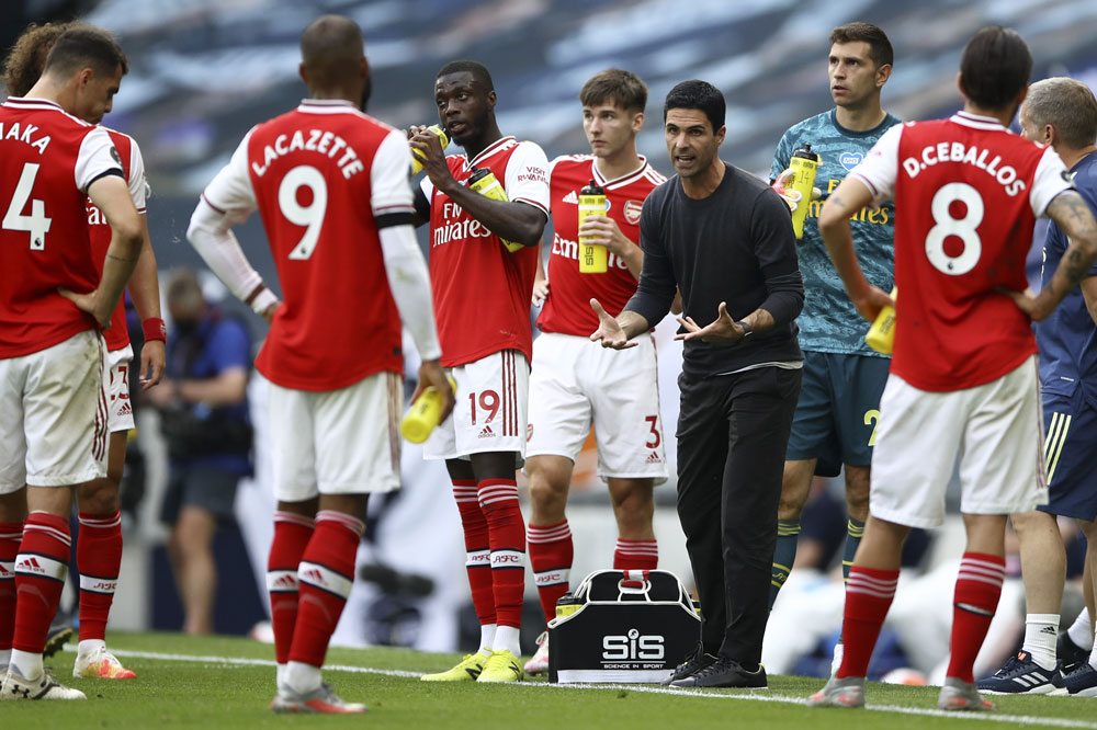 Tottenham Menangi Derby London Utara