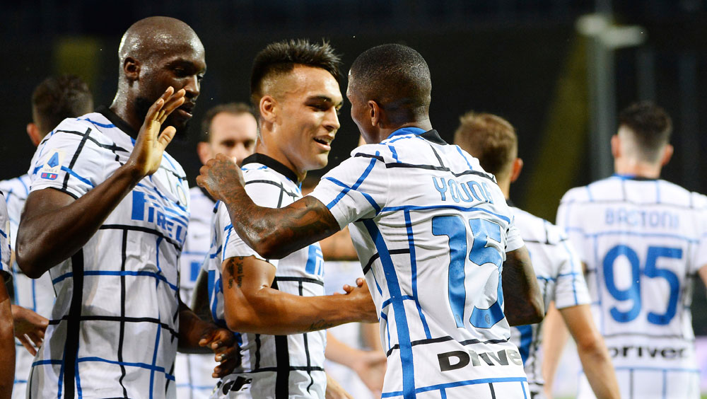 Inter Milan Sikat Atalanta 2-0