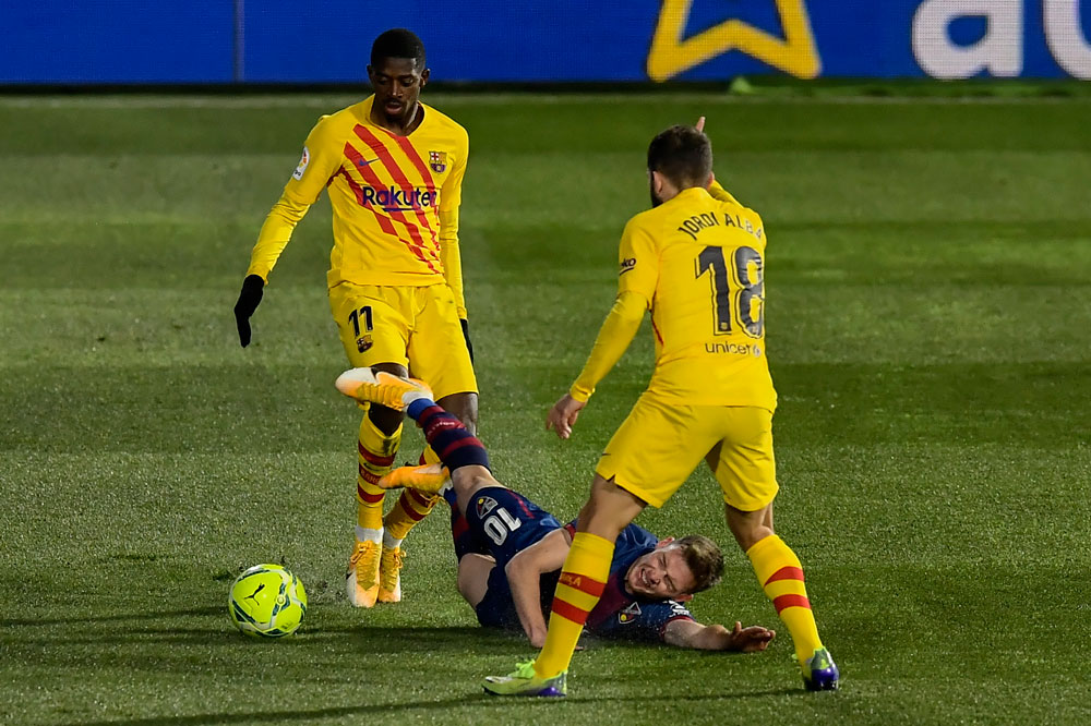 Barca Susah Payah Kalahkan Huesca