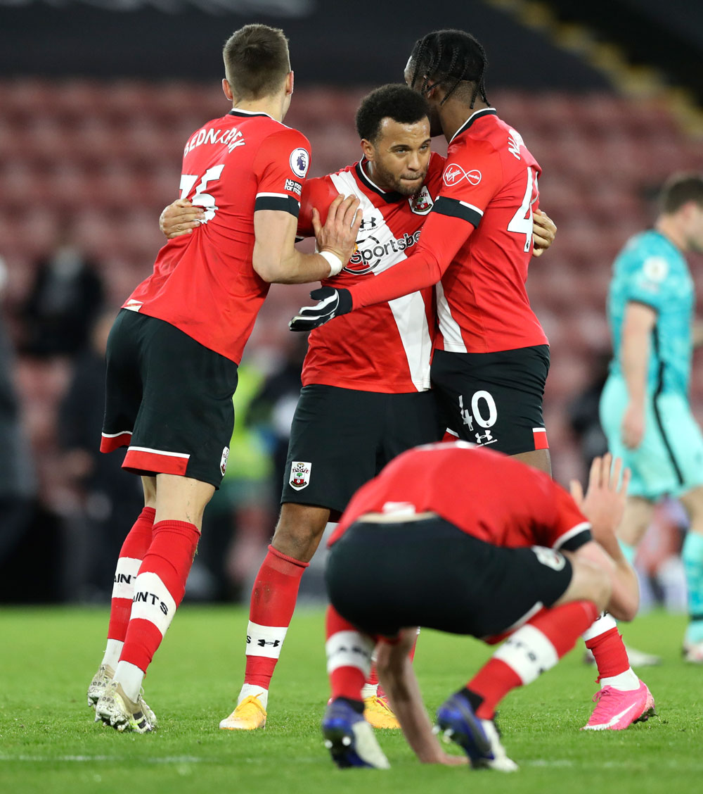 Southampton Bikin Liverpool Menangis