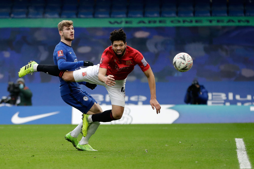 Chelsea Pesta Gol ke Gawang Morecambe