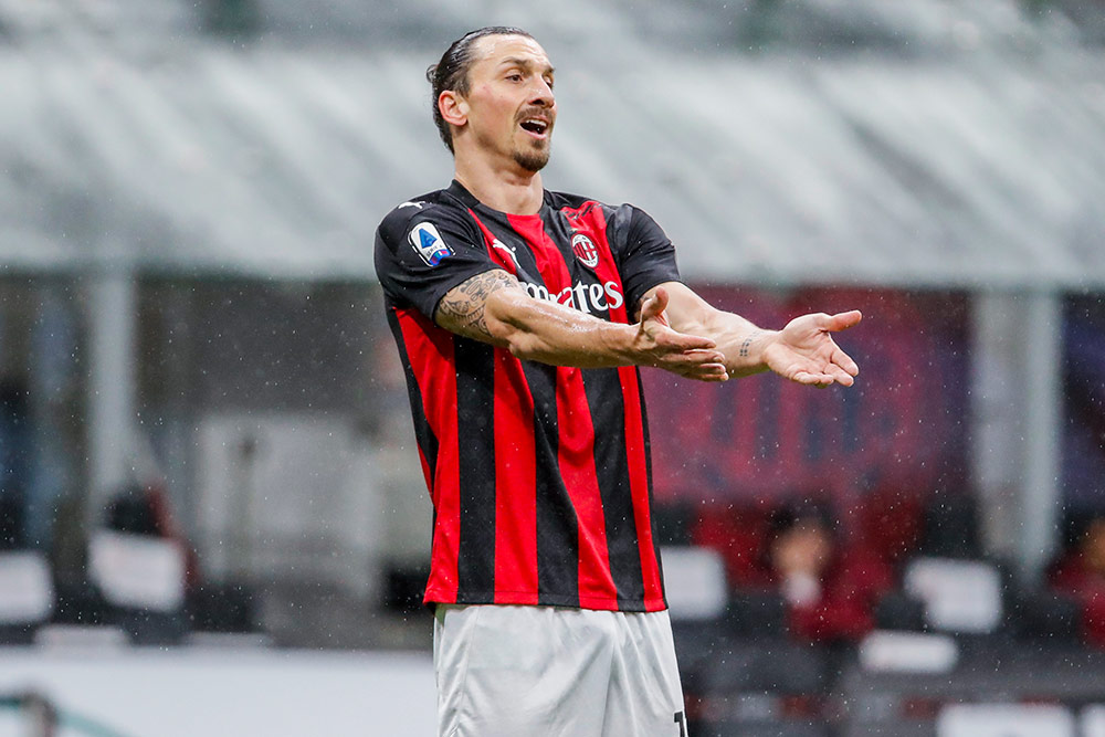 Ibrahimovic dan Rebic Antar AC Milan Kembali ke Puncak