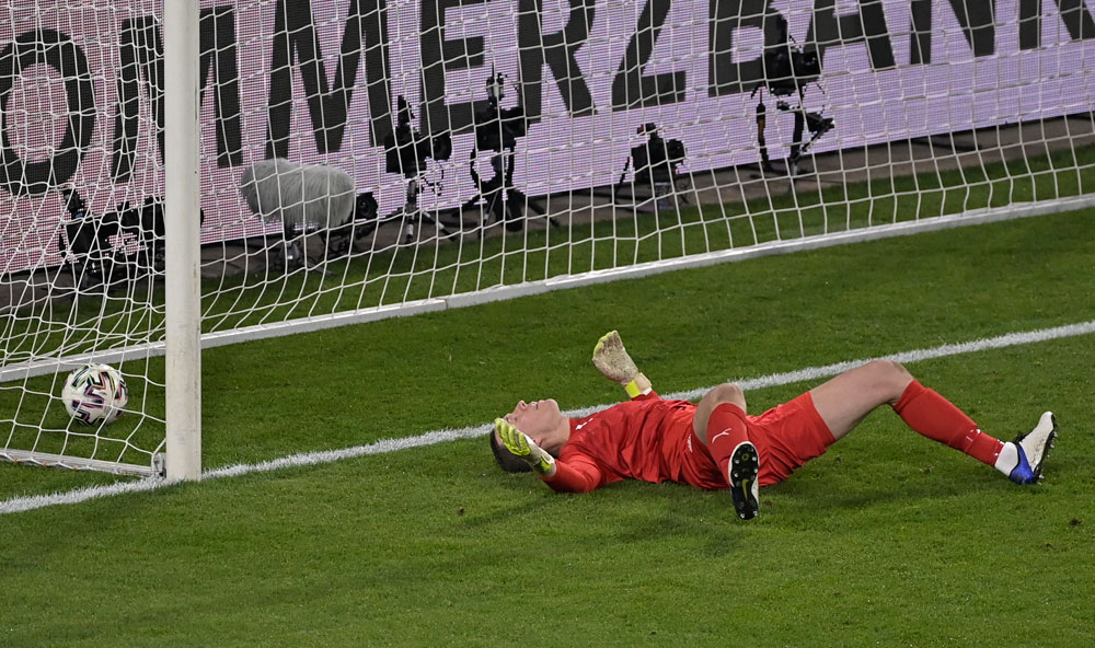 Jerman Terlalu Tangguh Bagi Islandia