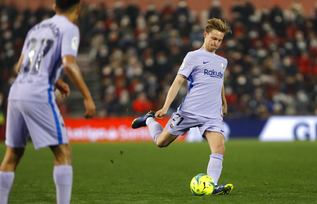 Luuk de Jong Beri Barcelona Tiga Poin