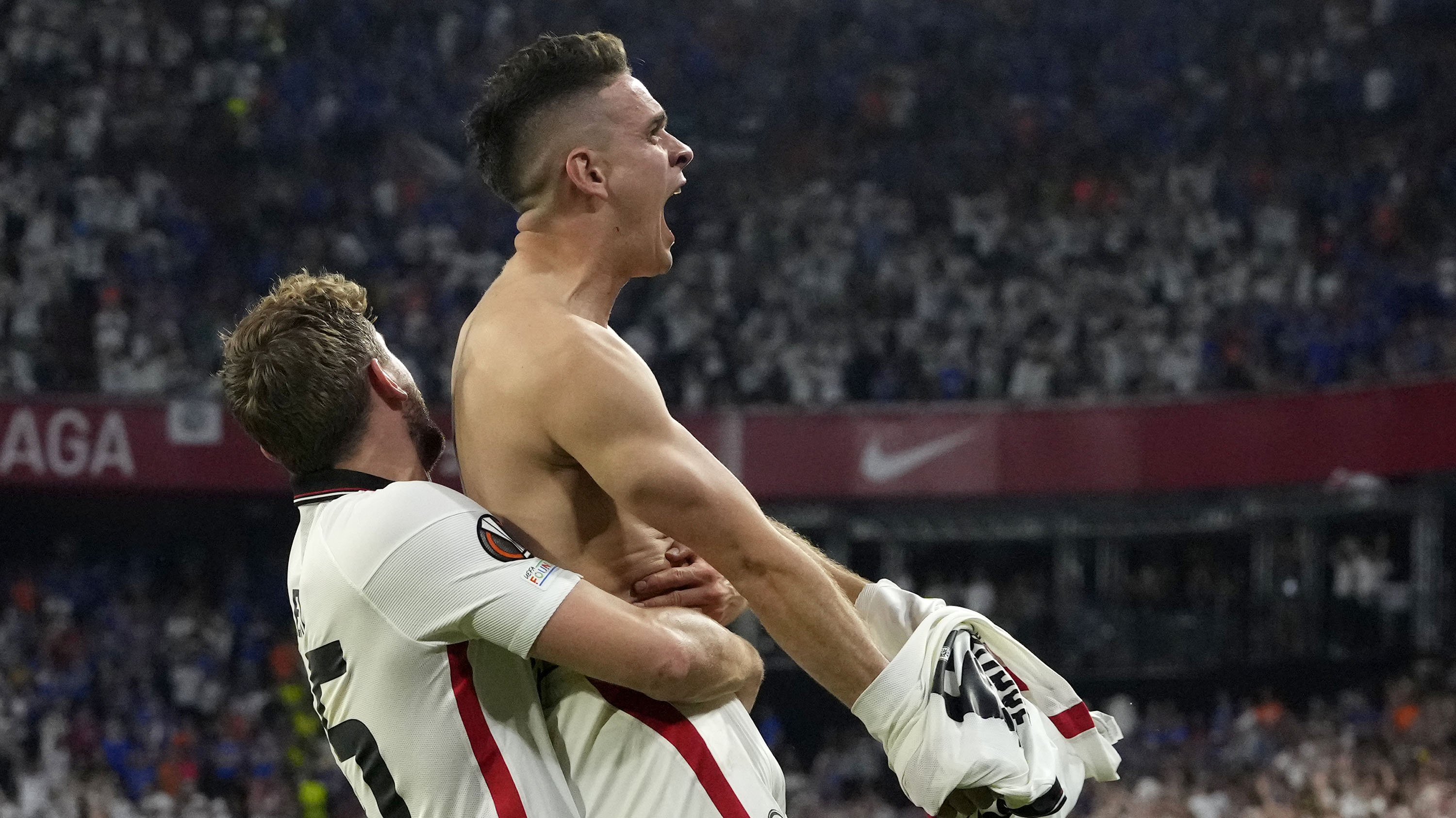 Momen Kemenangan Eintracht Frankfurt di Final Liga Europa, Tempuh 120 Menit Pertandingan hingga Ditentukan di Babak Tostosan