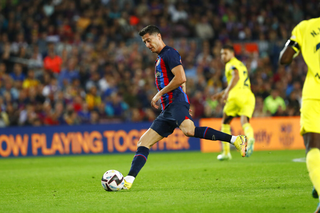 Aksi Robert Lewandowski Mengoyak Gawang Villarreal, Jadi Top Skor Sementara La Liga 2022/2023
