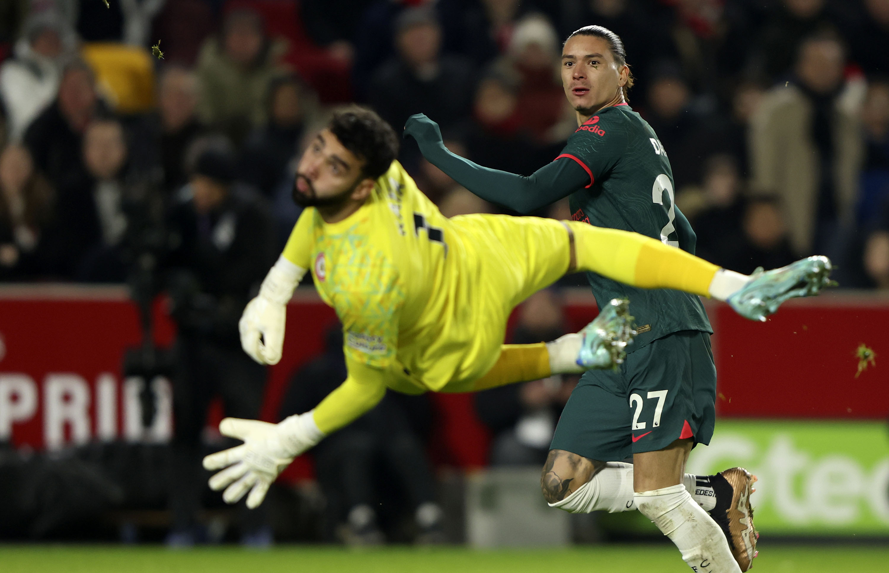 Liverpool Hancur Lebur di Sarang Brentford saat Laga Lanjutan Liga Inggris