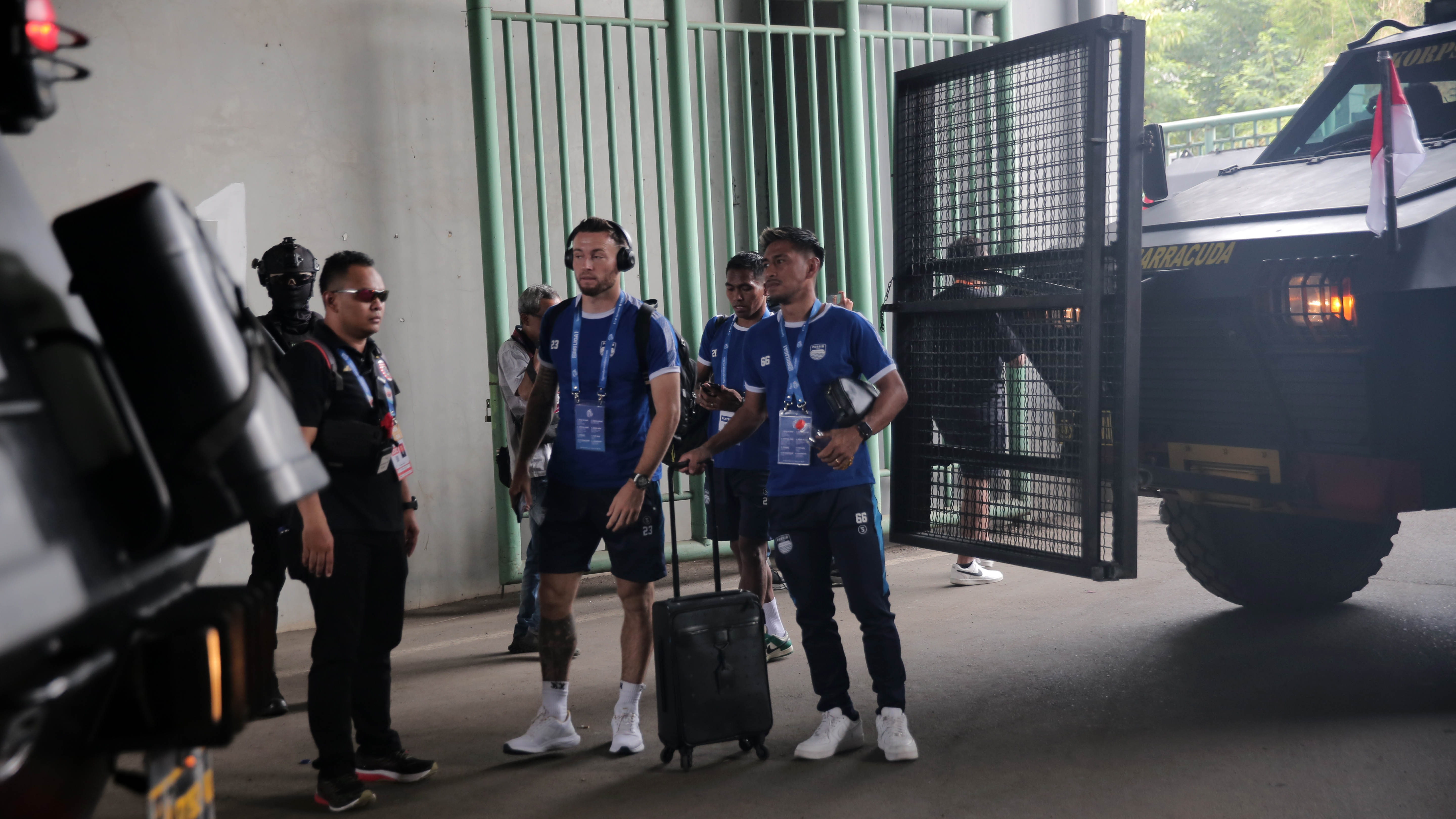Skuad Persib Bandung Tiba dengan Barracuda Jelang Hadapi Persija