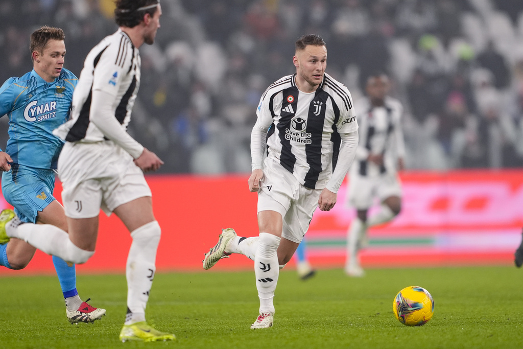 Venezia Nyaris Berpesta, Juventus Diselamatkan Penalti Vlahovic