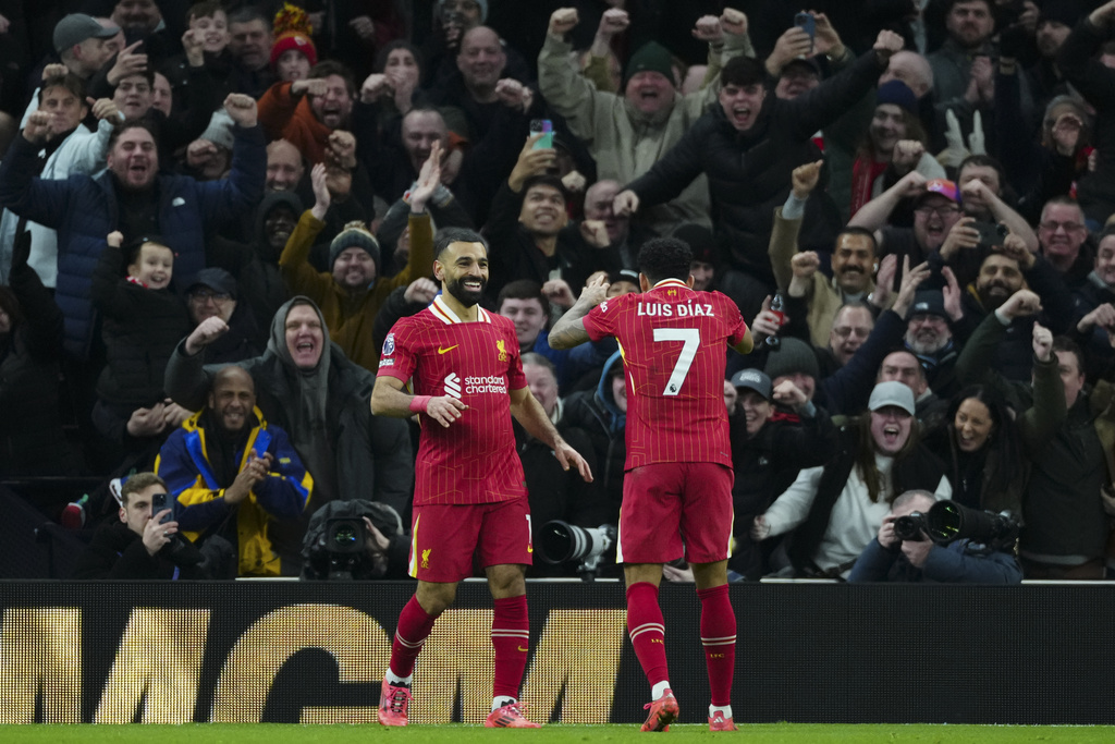Pucuk Adem! Permak Spurs, Liverpool Sendirian di Puncak Klasemen