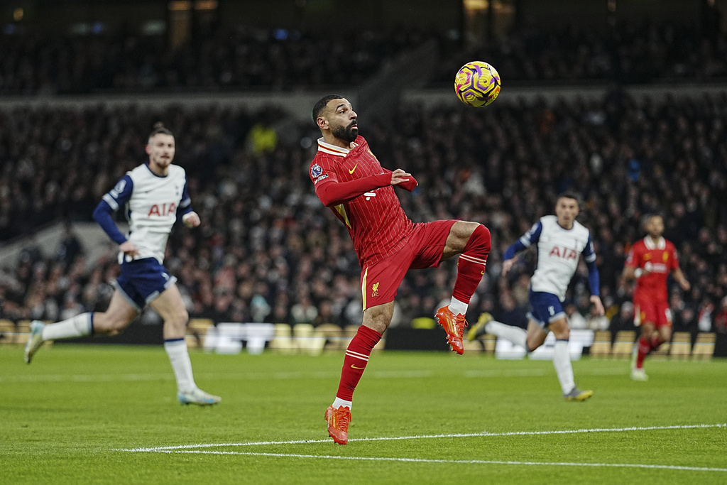 Pucuk Adem! Permak Spurs, Liverpool Sendirian di Puncak Klasemen