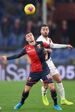3 Poin Dibawa Pulang AS Roma dari Genoa 3 Poin Dibawa Pulang AS Roma dari Genoa