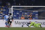 Juventus Tertunduk di San Paolo Juventus Tertunduk di San Paolo