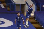 Chelsea Hantam Watford 3-0 Chelsea Hantam Watford 3-0