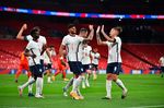 Inggris Hajar Wales 3-0 Inggris Hajar Wales 3-0