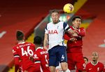 Gol Firmino Bikin Tottenham Gigit Jari di Anfield Gol Firmino Bikin Tottenham Gigit Jari di Anfield