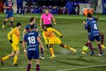 Barca Susah Payah Kalahkan Huesca