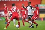 Ketika Anfield Justru Jadi Tempat Pesta Para Tamu Ketika Anfield Justru Jadi Tempat Pesta Para Tamu