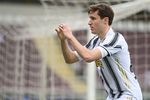 Derby dell Mole Berakhir Sama Kuat Derby dell Mole Berakhir Sama Kuat
