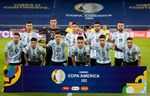 Messi Cetak Gol Indah, Tapi Argentina Gagal Tiga Poin Messi Cetak Gol Indah, Tapi Argentina Gagal Tiga Poin