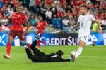 Jorginho Gagal Penalti, Italia Ditahan Imbang Swiss Jorginho Gagal Penalti, Italia Ditahan Imbang Swiss