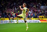 Odegaard Bawa Arsenal Lanjutkan Tren Kemenangan Odegaard Bawa Arsenal Lanjutkan Tren Kemenangan