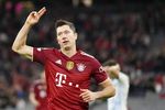 Pesta Gol Bayern Munchen ke Gawang Dynamo Kiev Pesta Gol Bayern Munchen ke Gawang Dynamo Kiev