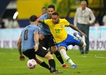 Brasil Pesta Gol ke Gawang Uruguay, Raphinha jadi Bintang